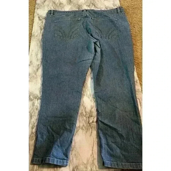 MERONA SIZE 18 R CROP PANTACOURT JEAN - Picture 2 of 5
